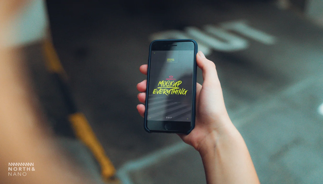 10 iPhone 7 Mockups V2 9