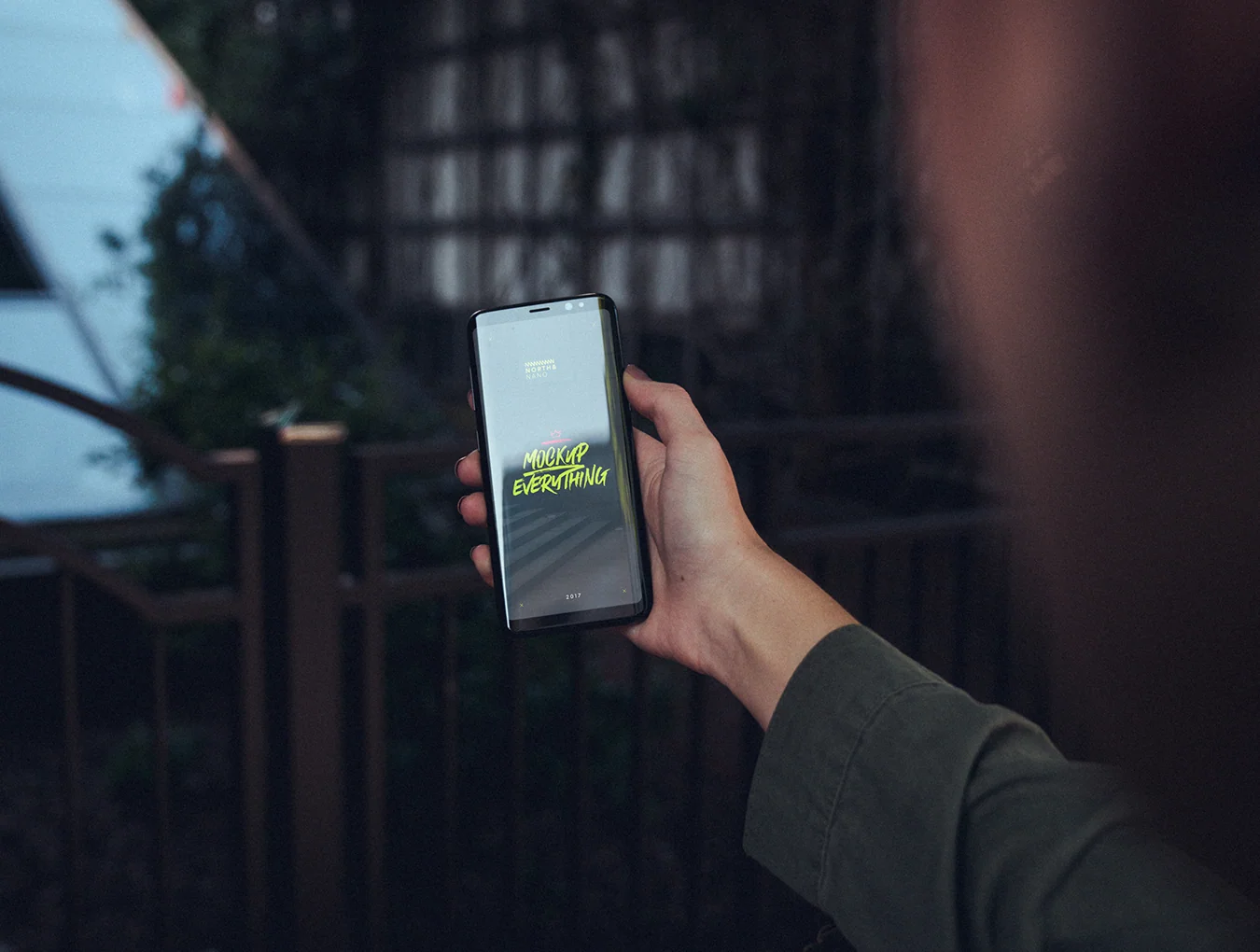 10 Galaxy S8 Mockups 7