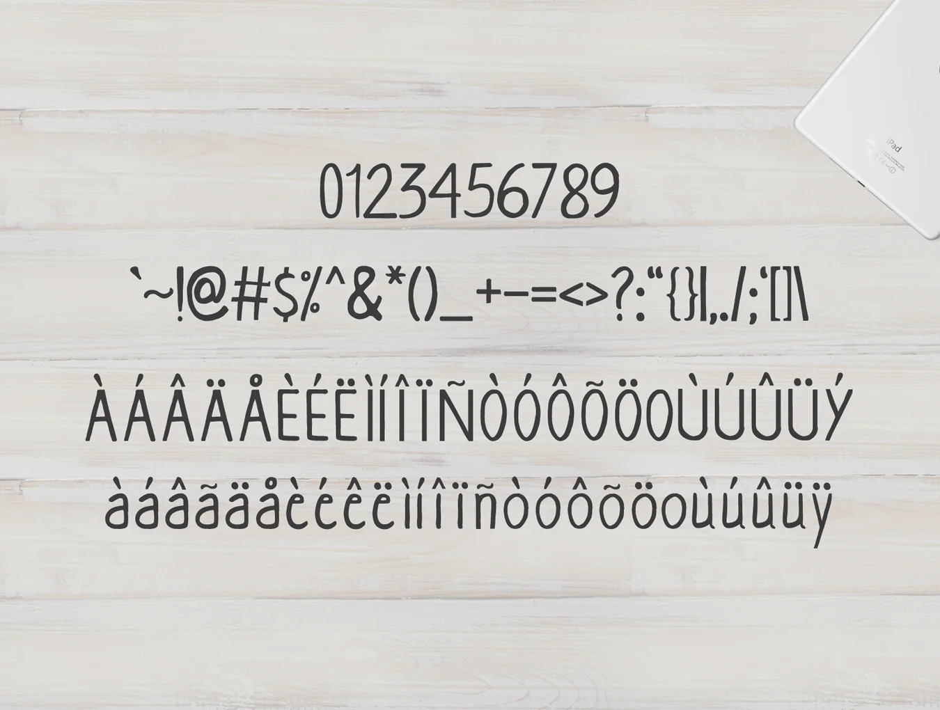 Aarianna Font Family 3