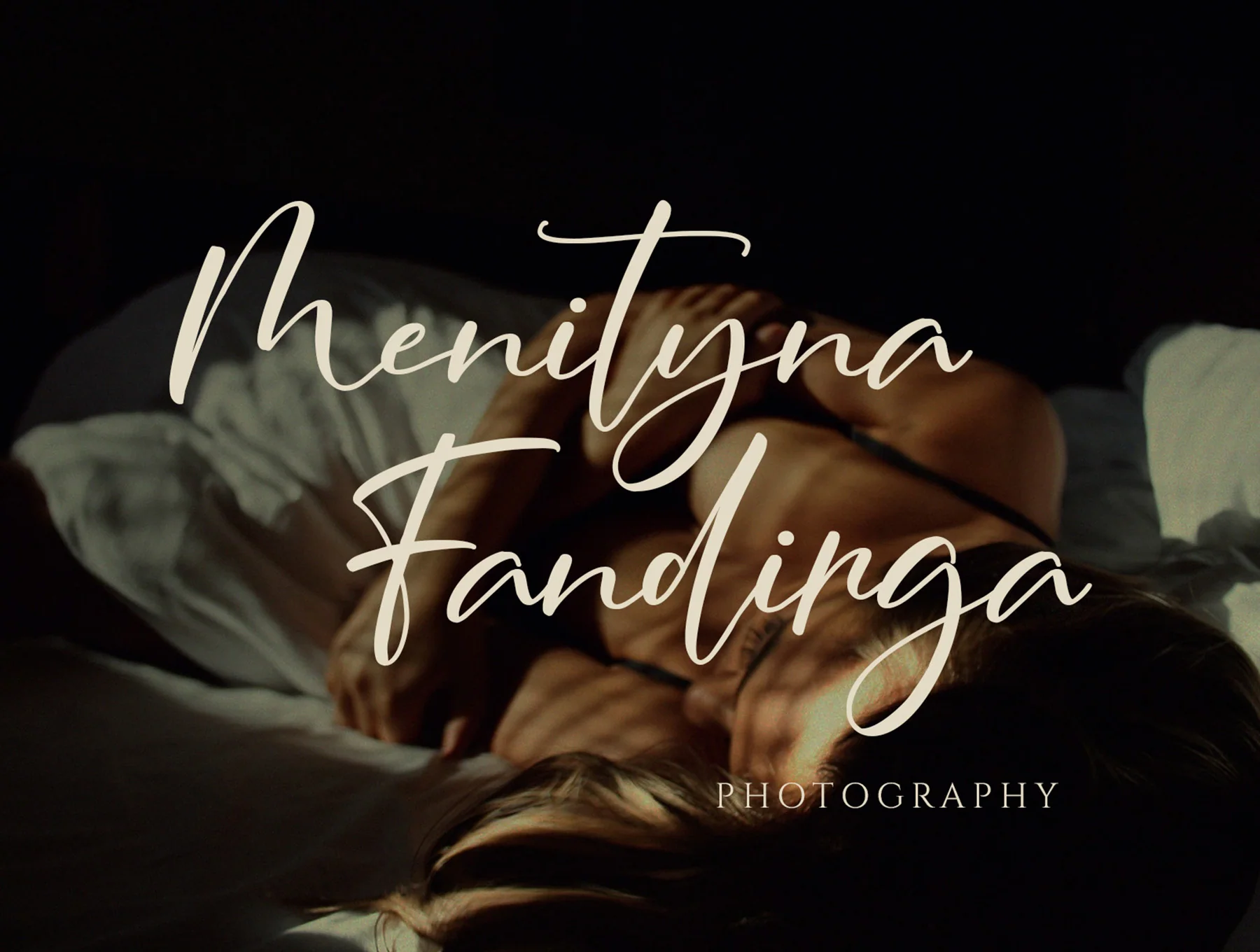 Foundation - Stylish Signature Font 2