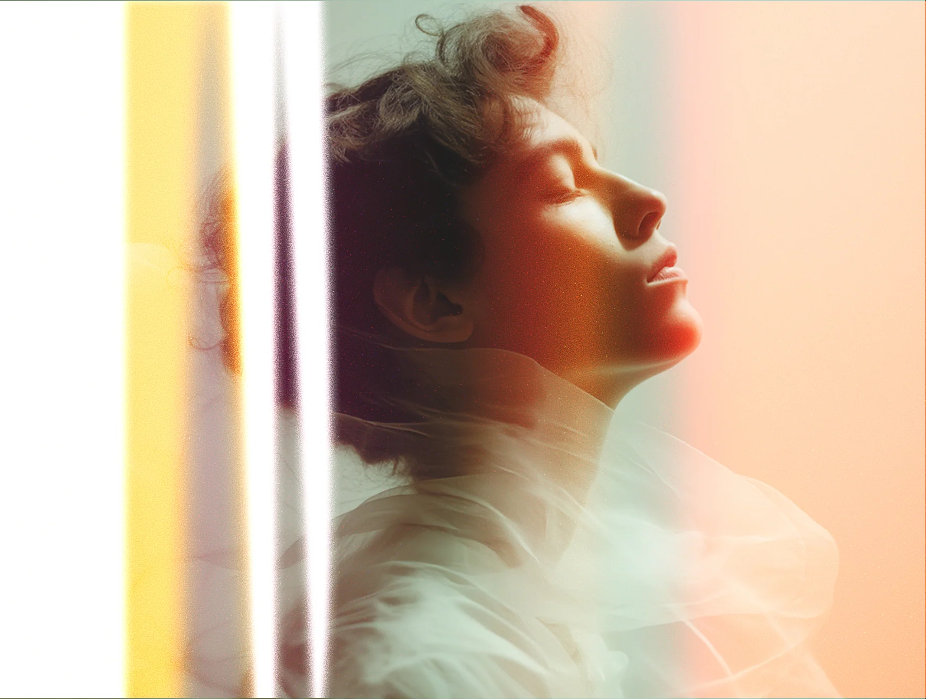 Light Leak Overlays — 30 Cinematic Gradient Effects 5