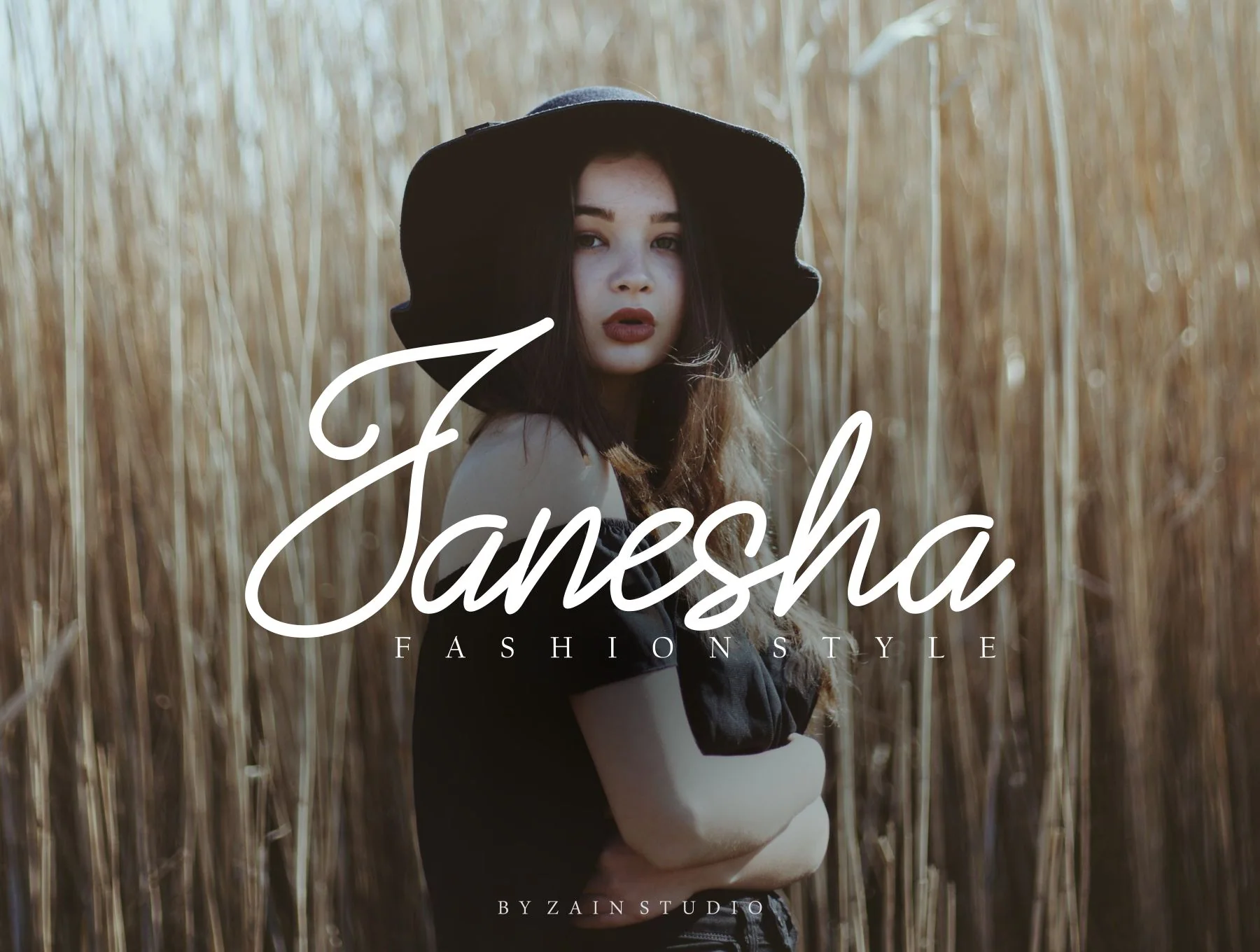 Quattro Script Font 6