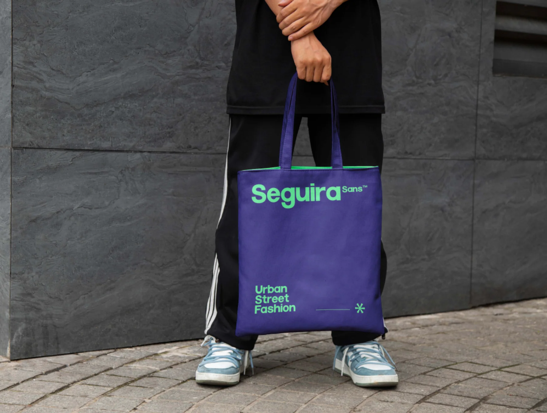 Seguira Sans Serif Font 4