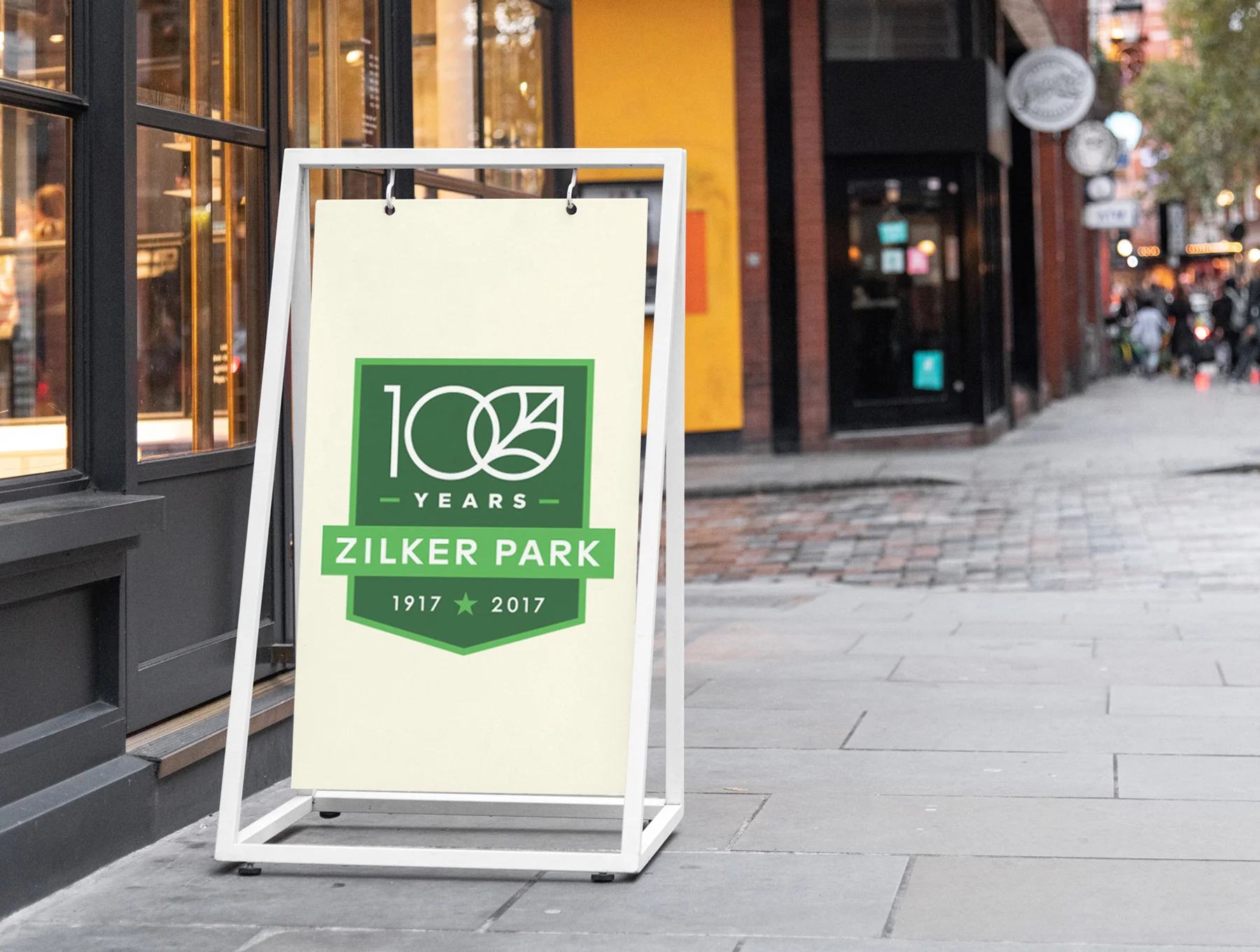 Signs Logo Mockup 17