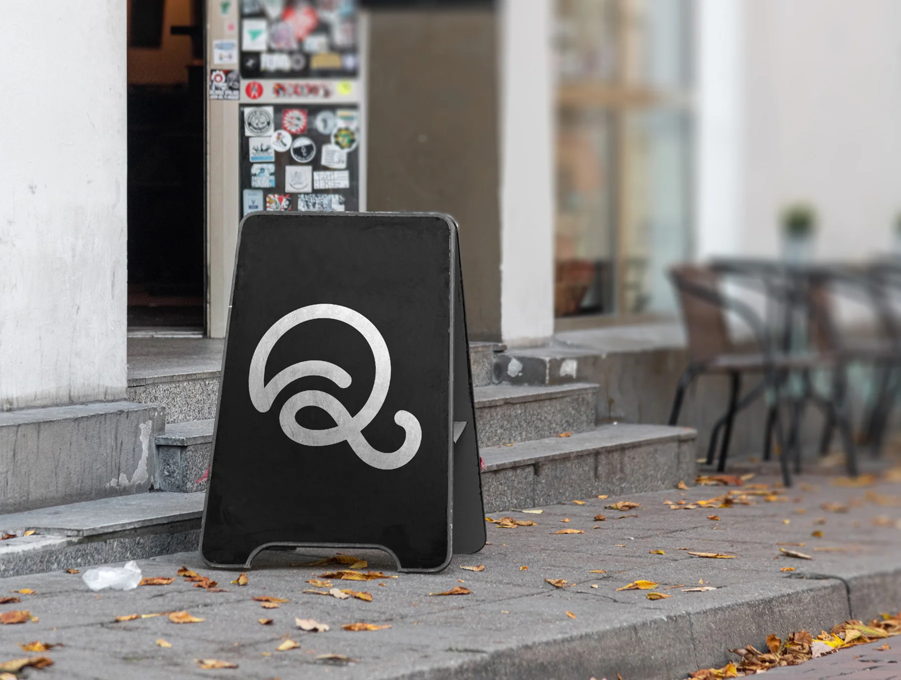 Signs Logo Mockup 20
