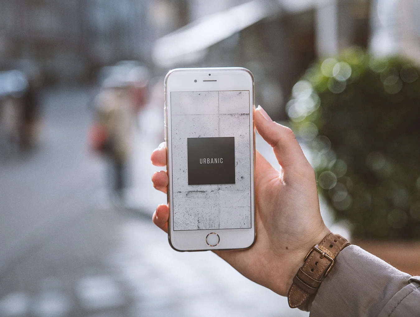 Urbanic iPhone 6s Mockups 5