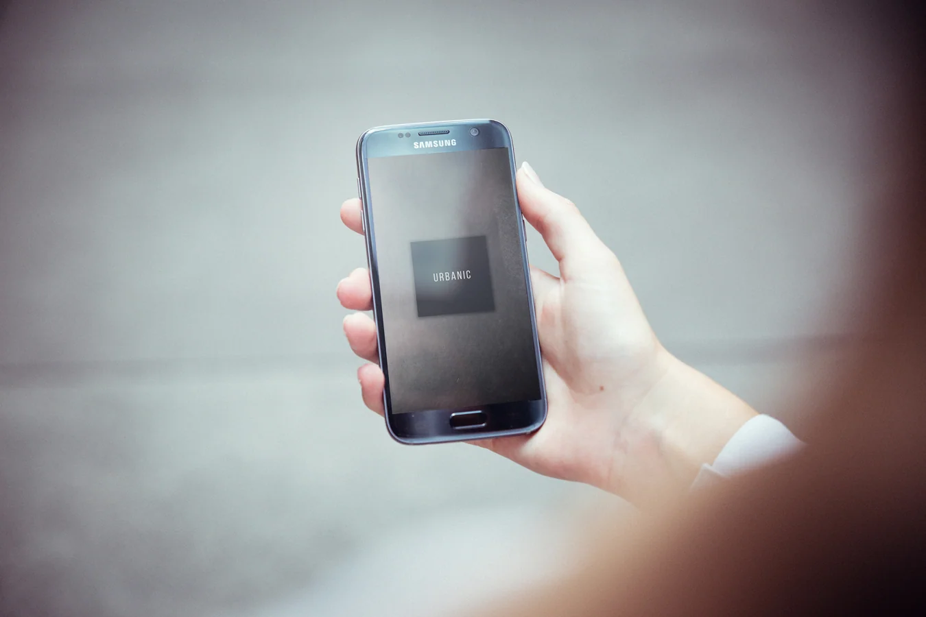 Urbanic Samsung S7 Mockups 6