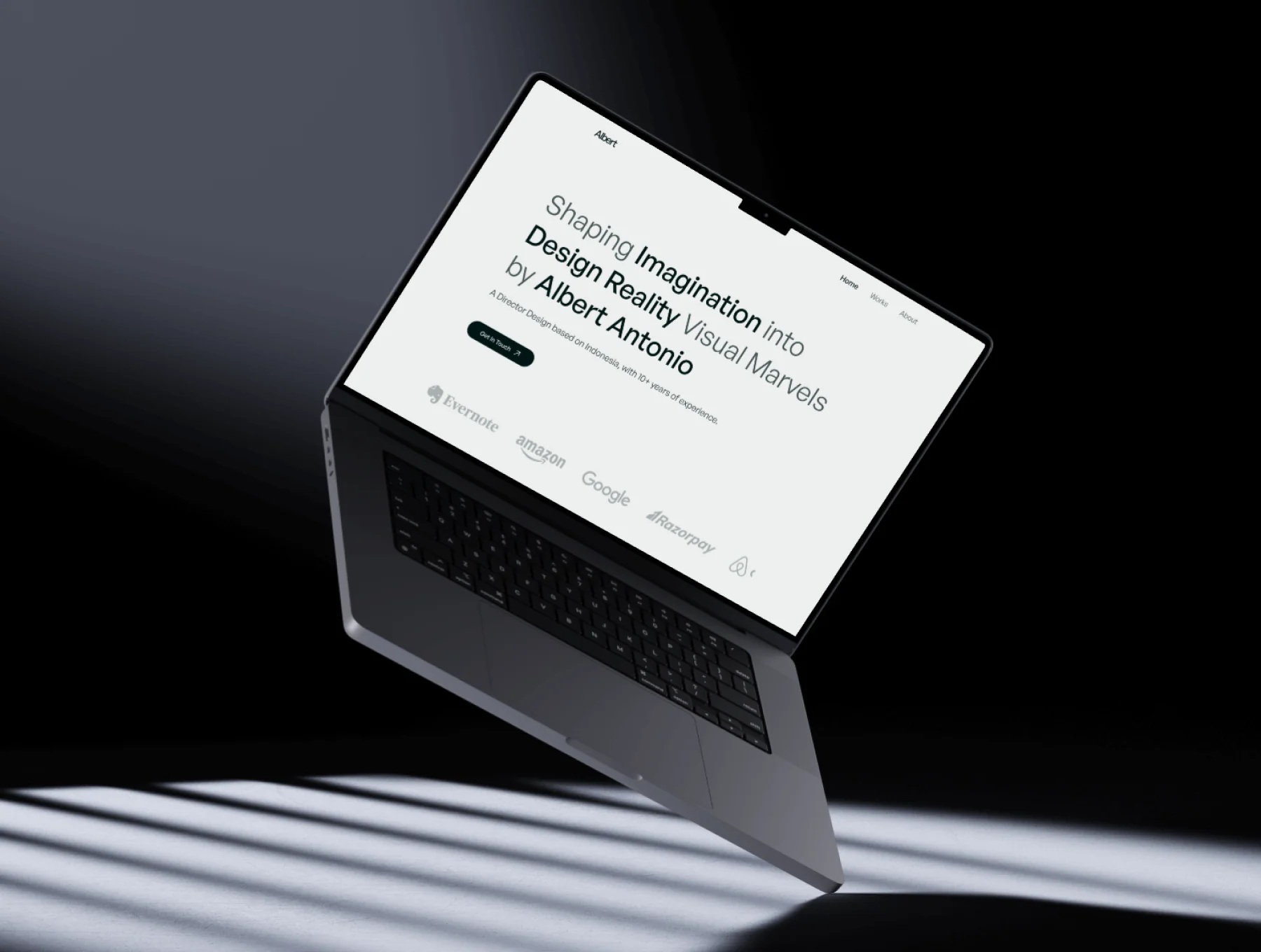 YoFolio - Portfolio Website 7